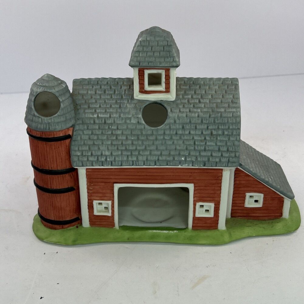 Vintage PartyLite Meadowbrook Farm Red Barn Silo Tealight Candle Holder P0493 - Picture 2 of 3